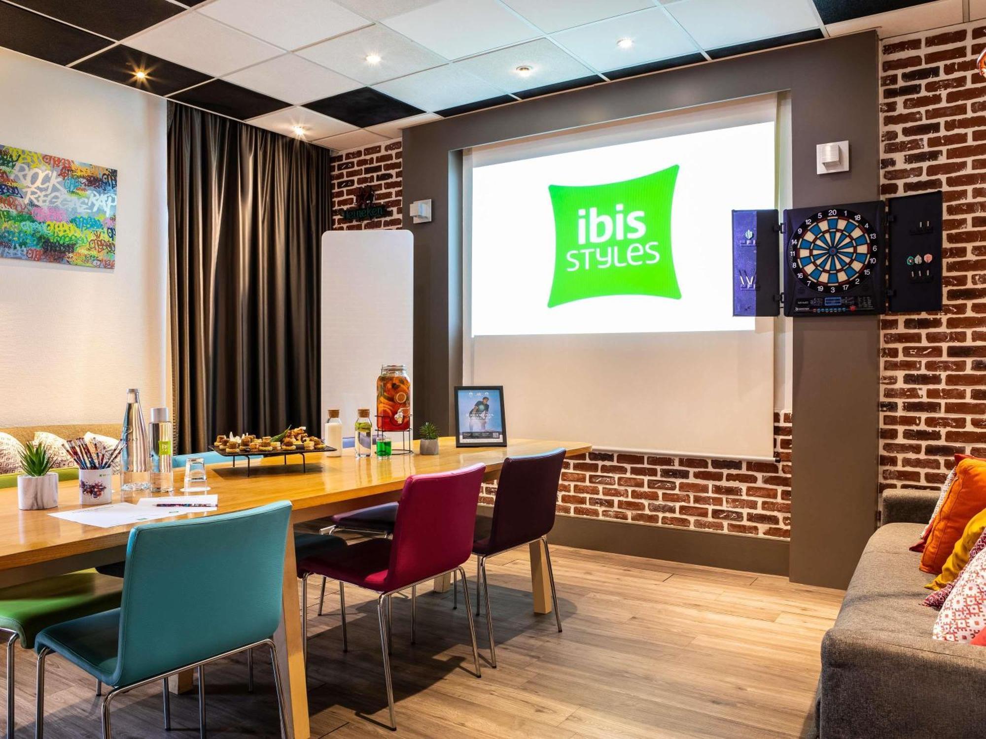 Ibis Styles Bercy 3*